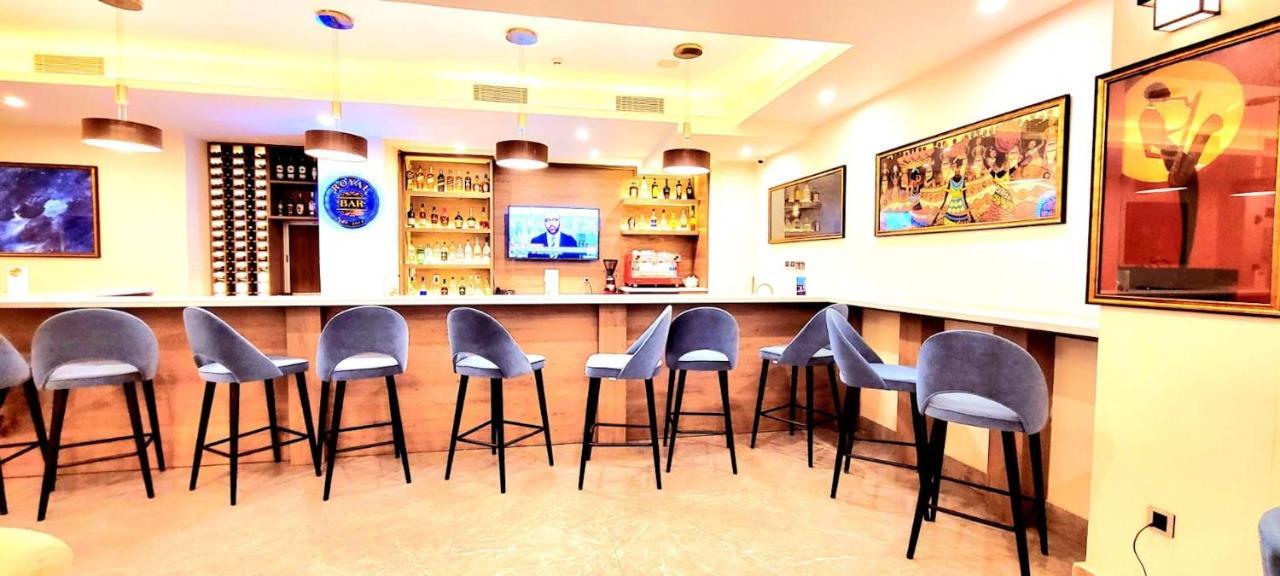Th Bonroyal Hotel Addisz-Abeba Kültér fotó